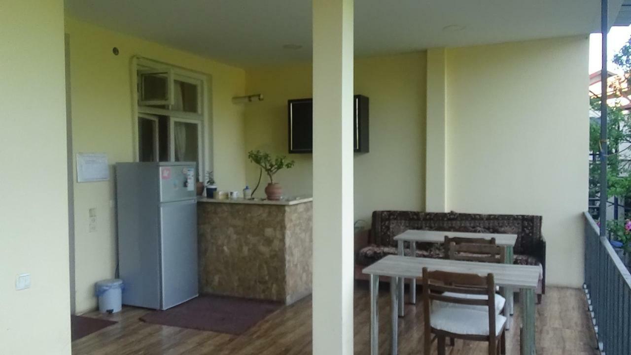Guest House Ebralidze Mtskheta Exterior photo