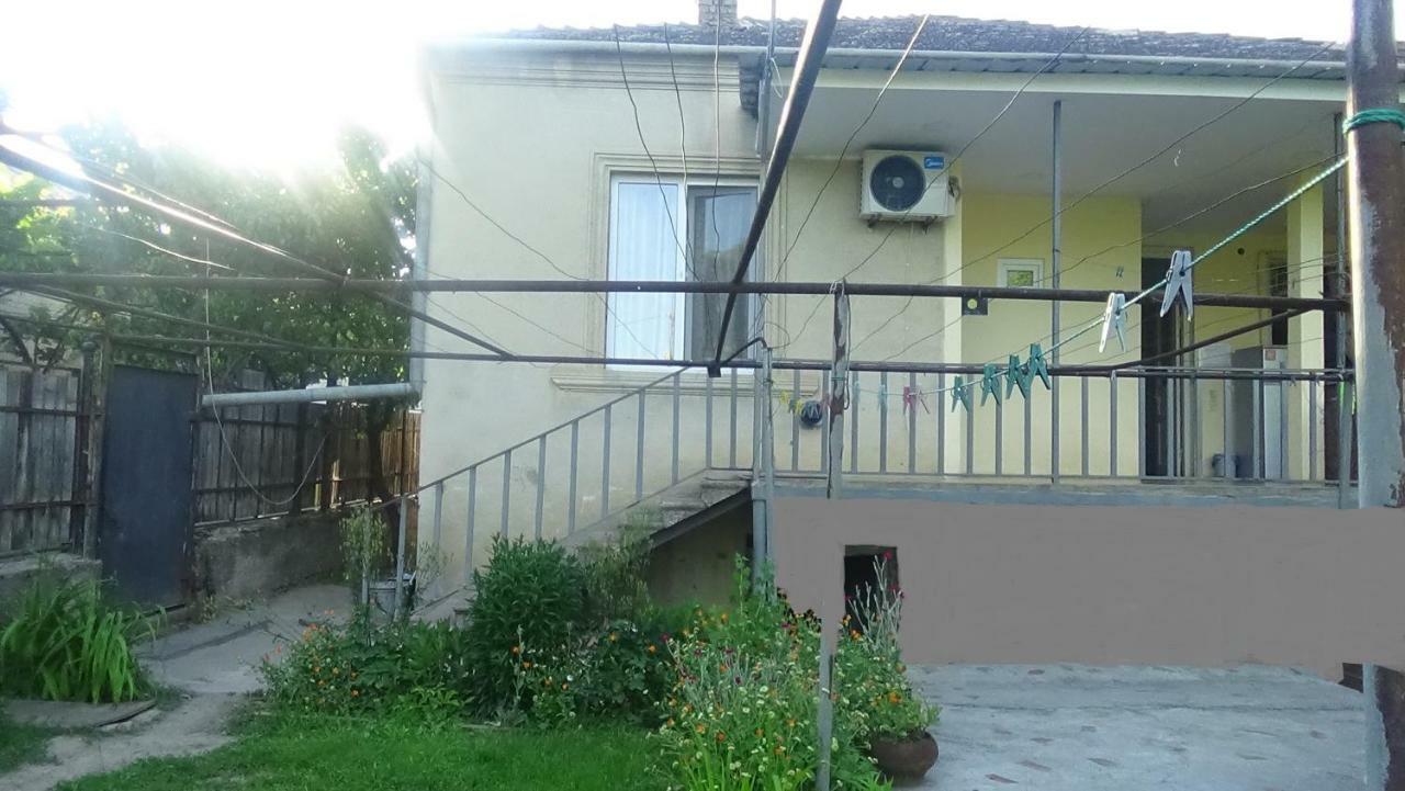 Guest House Ebralidze Mtskheta Exterior photo